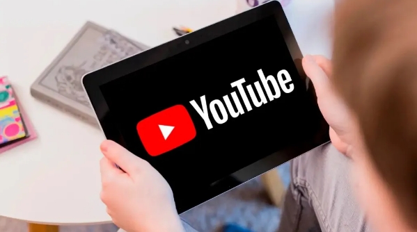 YouTube YouTube
